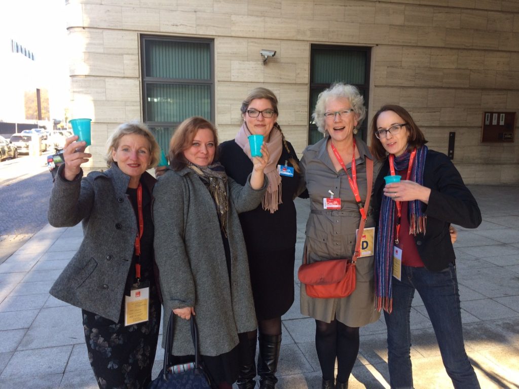 Frauen medien treffen berlin